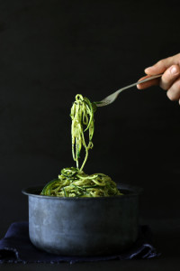 raw zuchini pasta ~ www.theluminouskitchen.com