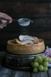 White Chocolate Cheesecake - Gluten Free Base :: www.theluminouskitchen.com