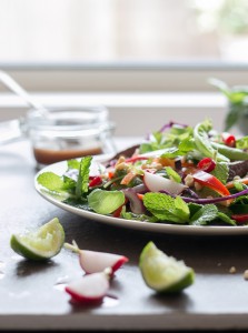 Thai Beef Salad with Tangy Tamarind Dressing // The Luminous Kitchen
