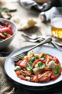 Caprese Panzanella Salad || The Luminous Kitchen